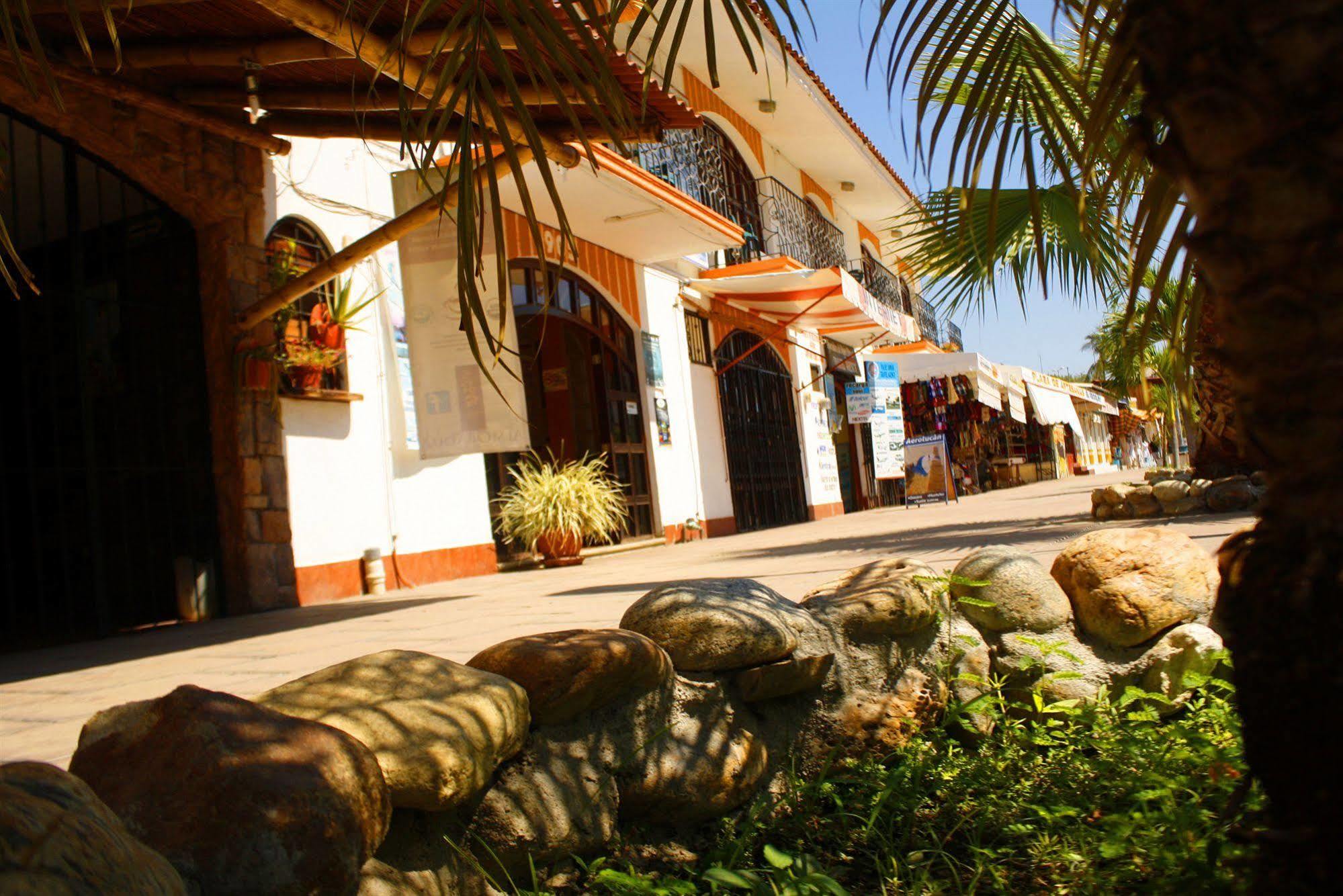פוארטו אסקונדידו Casablanca Hotel מראה חיצוני תמונה